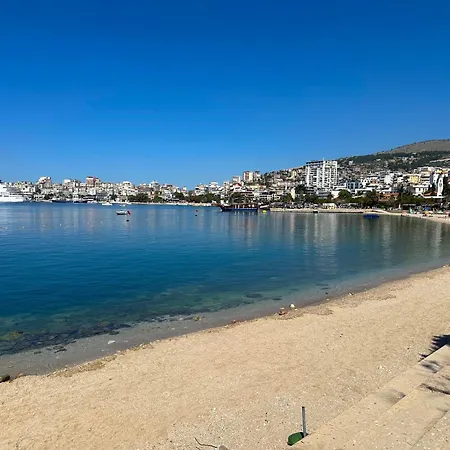 Апартаменты Charming And - Sleeps 6 Саранда