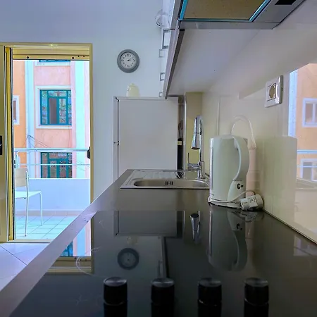 Apartment Charming And - Sleeps 6 Sarandë